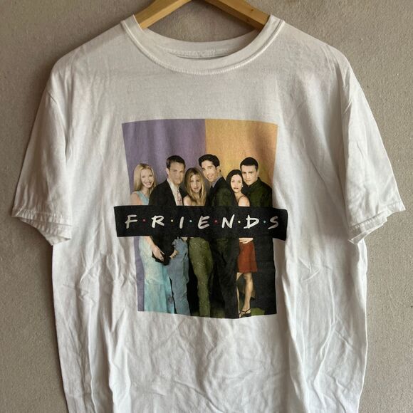 Friends The TV Series Cast Graphic T-Shirt - Picture 1 of 2